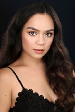 Kaitlyn  Santa Juana