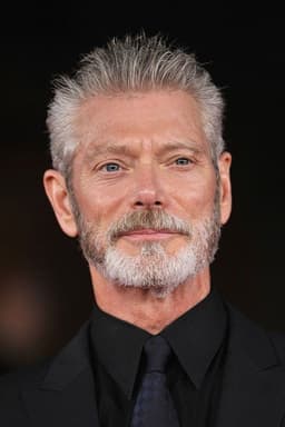 Stephen  Lang