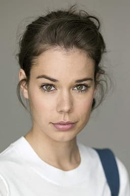 Laia  Costa